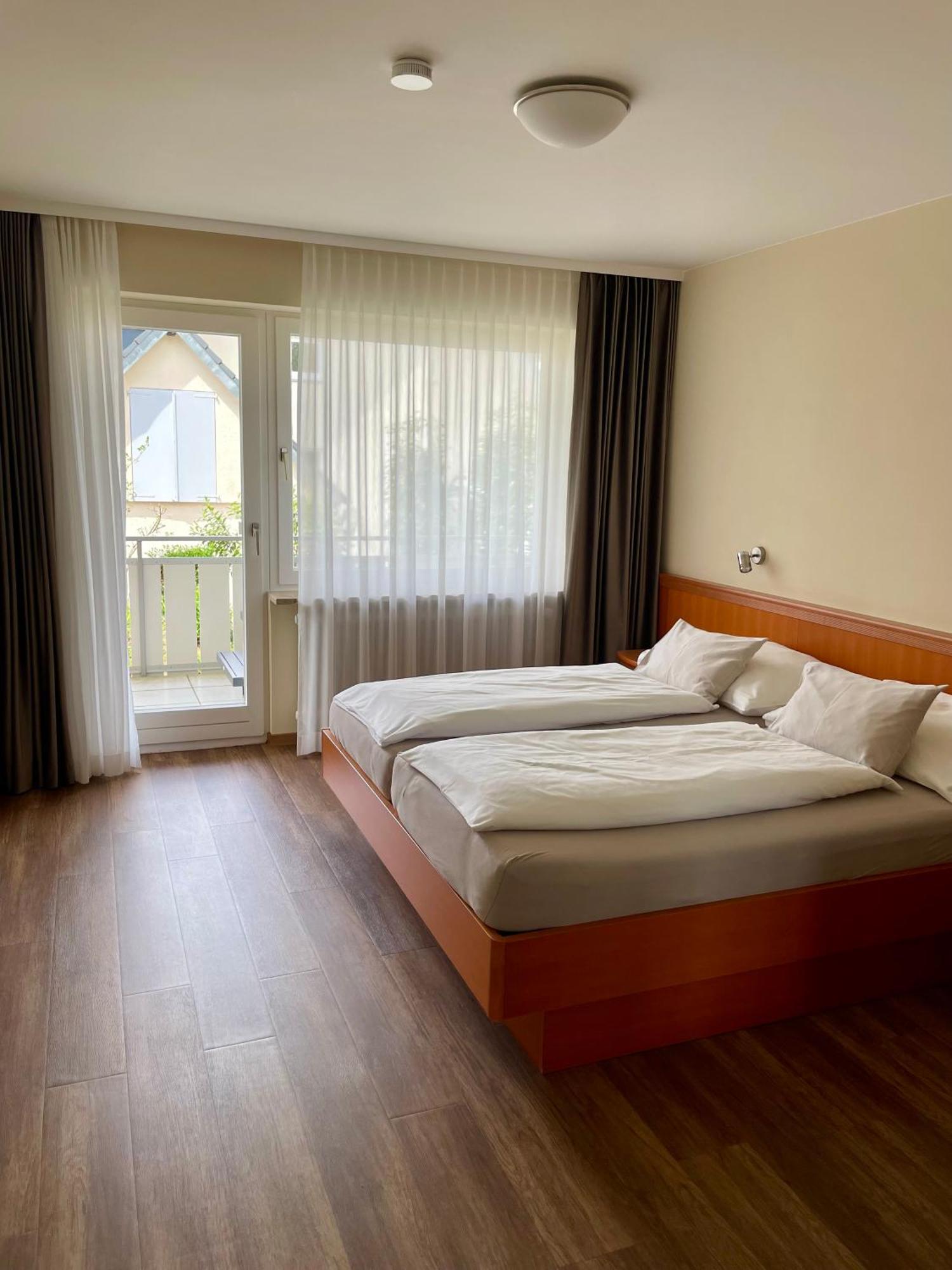 Hotel Gaestehaus Zuern Вассербург Экстерьер фото
